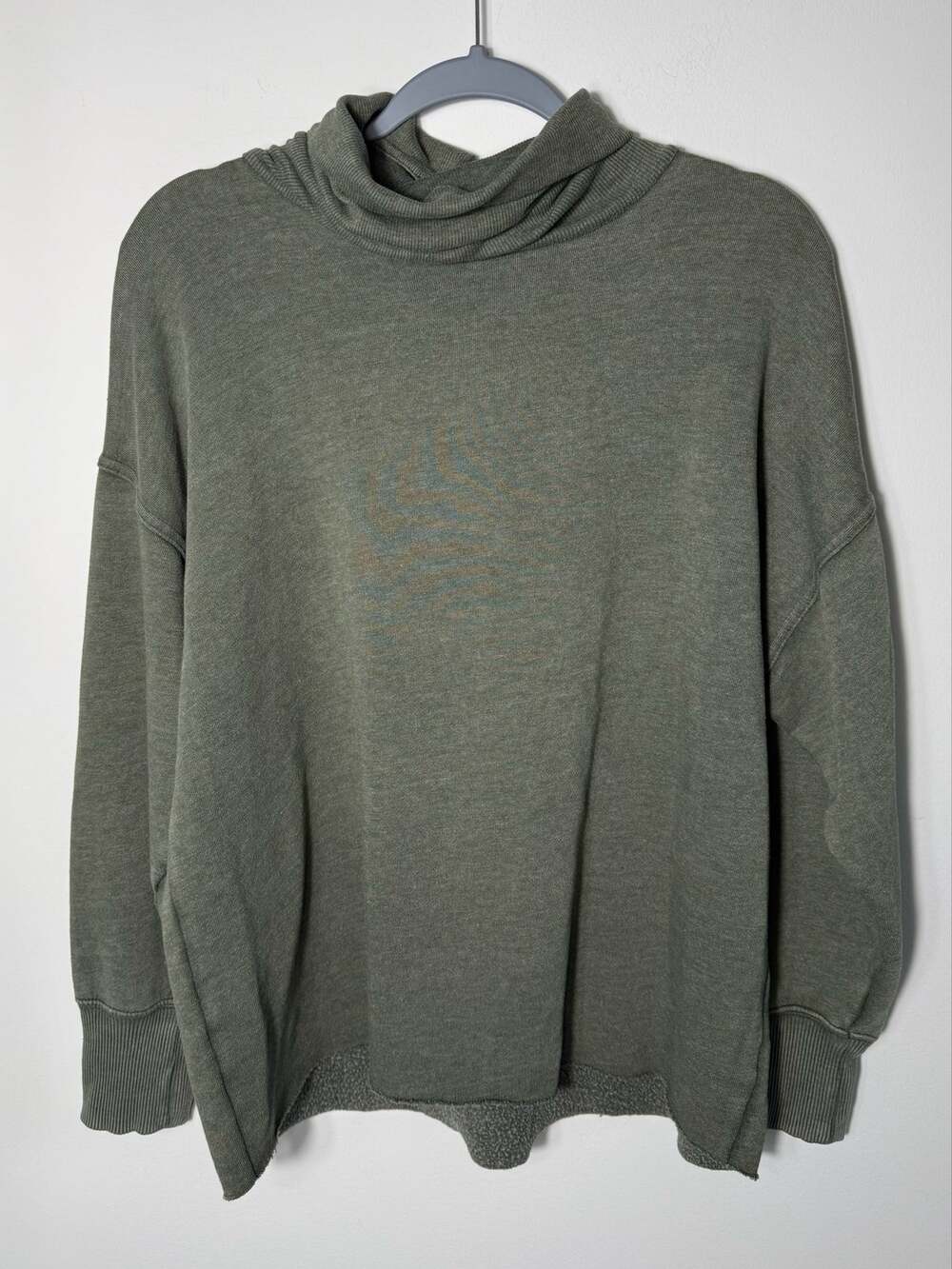 Aerie Sz S Oversized Green Funnel Neck Lightweight Slouchy Sweatshirt EUC Lounge